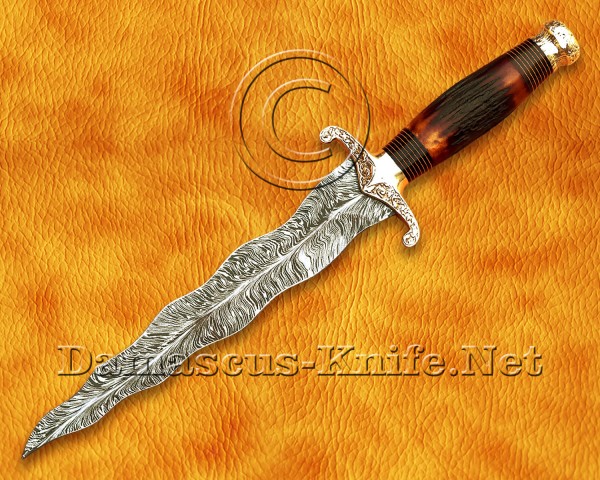 Custom Handmade Damascus Steel Hunting and Survival Kris Dagger Knife Stag Handle