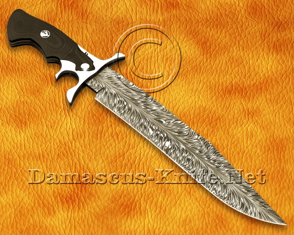 Custom Handmade Damascus Steel Hunting and Survival Bowie Knife DHK965