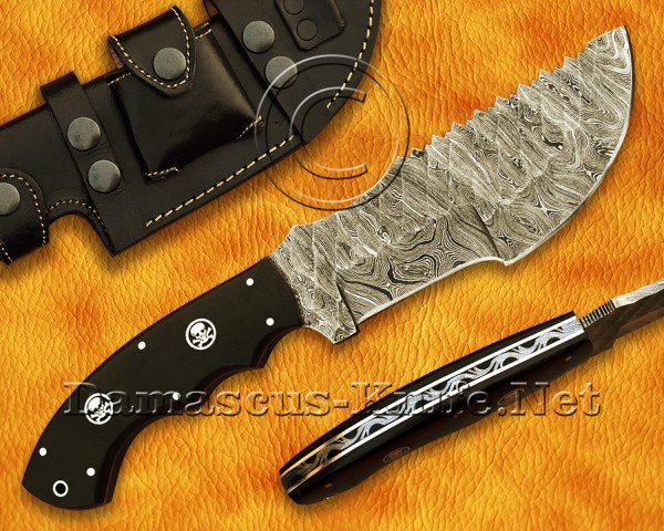 Personalized Handmade Damascus Steel Arts and Crafts Big Hunting and Survival Tracker Knife